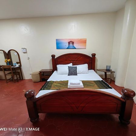 Medellin Seaview Inn Eksteriør billede