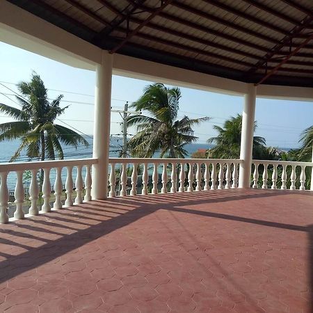 Medellin Seaview Inn Eksteriør billede